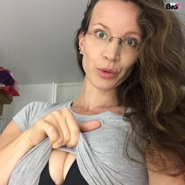 AnnikaRose 40